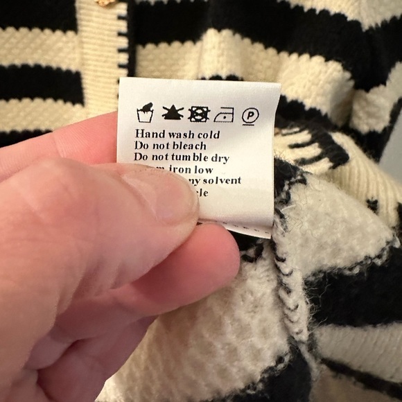 Black & White striped gold button down cable knit soft quiet luxury cardigan L - Picture 8 of 14